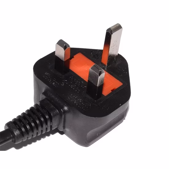 Cavo di alimentazione CA UK a 3 pin con estremità femmina per cavo di alimentazione per computer portatile